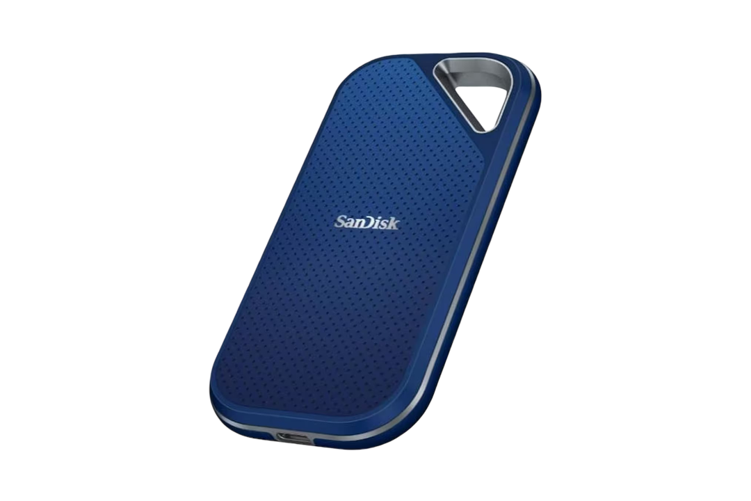 SanDisk Extreme Portable SSD SDSSDE61 USB 3.2 Gen 2 Type C and Type A compatible  8TB Royal Blue - 619659221386