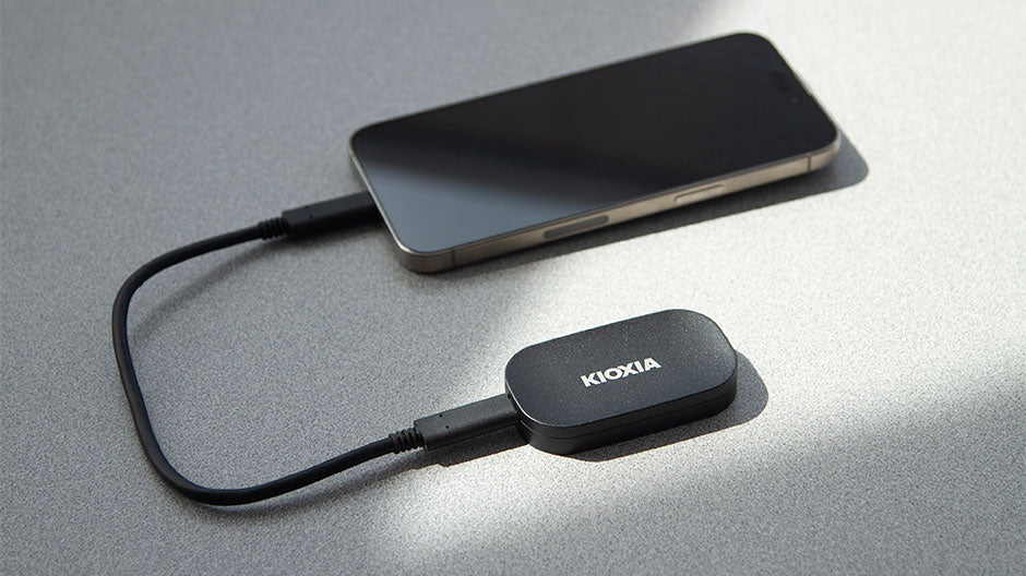 KIOXIA EXCERIA PLUS G2 1TB 1050MB/s TYPE-C PORTABLE SSD(3YRS) - 4582563859623